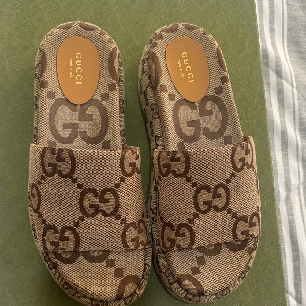 Gucci Brown & Beige GG Monogram Platform Slides - Picture 2 of 10